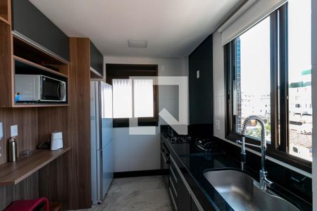 Cozinha de apartamento à venda com 3 quartos, 214m² em Sagrada Família, Belo Horizonte