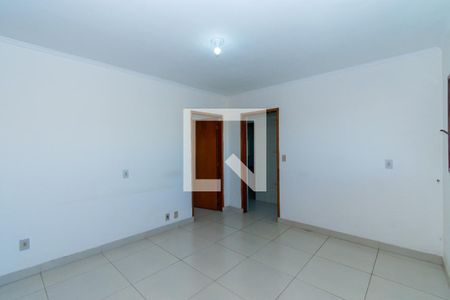 Sala de casa para alugar com 2 quartos, 80m² em Parque Sao Rafael, São Paulo