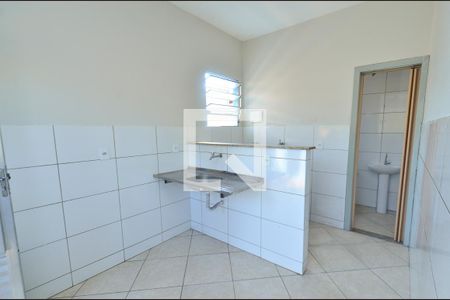 Cozinha de kitnet/studio para alugar com 1 quarto, 30m² em Casa Branca, Belo Horizonte