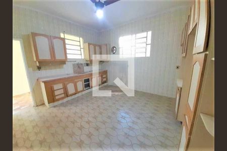 Casa à venda com 5 quartos, 220m² em Taquara, Rio de Janeiro