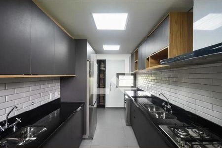 Apartamento à venda com 3 quartos, 252m² em Cidade Jardim, São Paulo