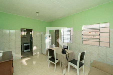 Sala de Jantar de casa para alugar com 2 quartos, 120m² em Novo Riacho, Contagem