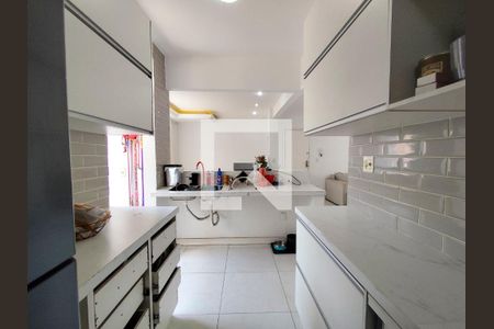 Apartamento à venda com 3 quartos, 95m² em Cidade Nova, Belo Horizonte