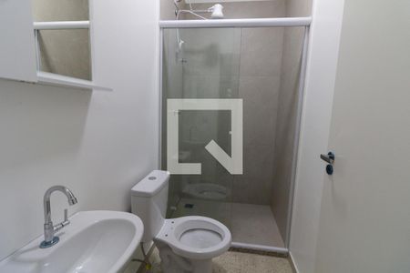 Banheiro de apartamento para alugar com 1 quarto, 22m² em Vila Antonio, São Paulo