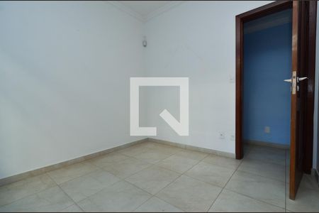 Quarto1 de apartamento à venda com 3 quartos, 160m² em Santa Efigênia, Belo Horizonte