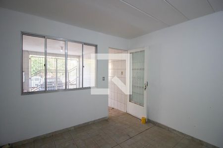 Sala de casa de condomínio à venda com 2 quartos, 90m² em Jardim Helena, São Paulo