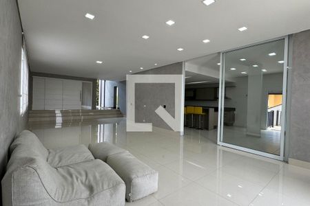 Sala de casa de condomínio à venda com 5 quartos, 505m² em Alphaville, Santana de Parnaíba