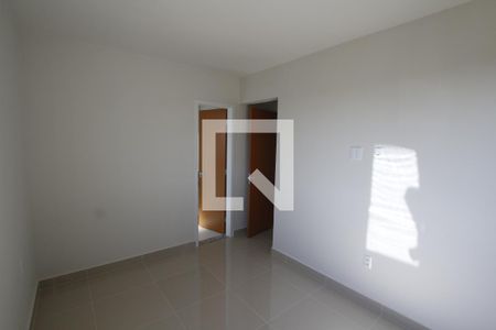 Suíte de apartamento para alugar com 2 quartos, 56m² em Vila Rosa, Goiânia