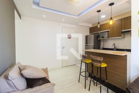 Sala de apartamento para alugar com 2 quartos, 40m² em Itaquera, São Paulo