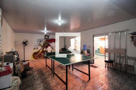 Casa à venda com 3 quartos, 200m² em Vila João Pessoa, Porto Alegre