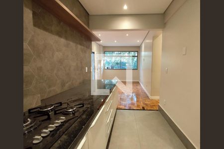 Cozinha de apartamento para alugar com 3 quartos, 80m² em Funcionários, Belo Horizonte