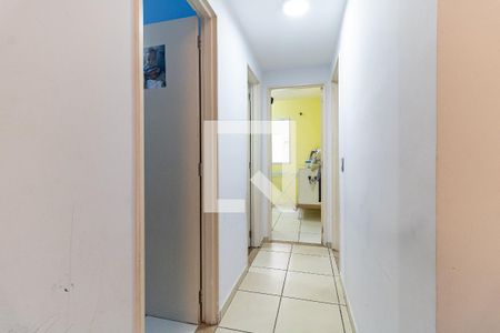Corredor de apartamento à venda com 3 quartos, 62m² em São João Clímaco, São Paulo