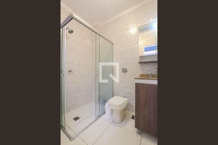 Banheiro de apartamento à venda com 1 quarto, 52m² em Auxiliadora, Porto Alegre