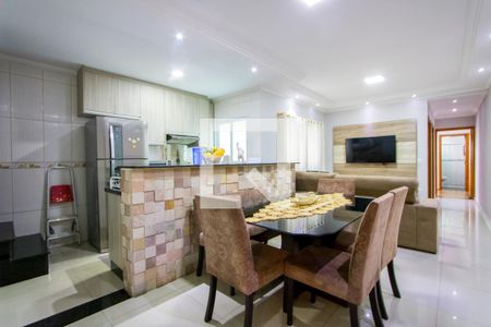 Sala de apartamento à venda com 2 quartos, 160m² em Vila Cecília Maria, Santo André