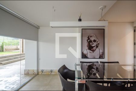 Apartamento à venda com 68m², 2 quartos e 2 vagas Apartamento à venda com 68m², 2 quartos e 2 vagasHome office