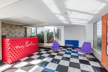 Apartamento à venda com 68m², 2 quartos e 2 vagas Apartamento à venda com 68m², 2 quartos e 2 vagasÁrea comum - Salão de festas