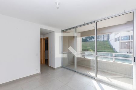 Sala de apartamento à venda com 2 quartos, 68m² em Vila da Serra, Nova Lima