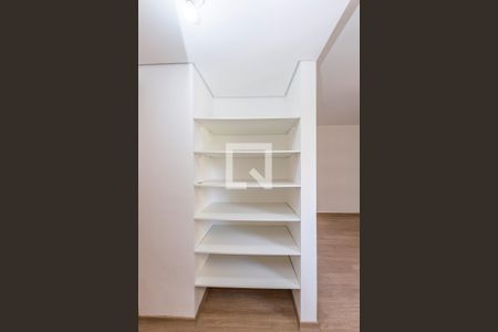 Apartamento à venda com 68m², 2 quartos e 2 vagas Apartamento à venda com 68m², 2 quartos e 2 vagasSuíte