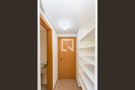 Apartamento à venda com 68m², 2 quartos e 2 vagas Apartamento à venda com 68m², 2 quartos e 2 vagasSuíte