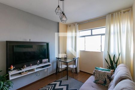 Apartamento para alugar com 3 quartos, 107m² em Carlos Prates, Belo Horizonte