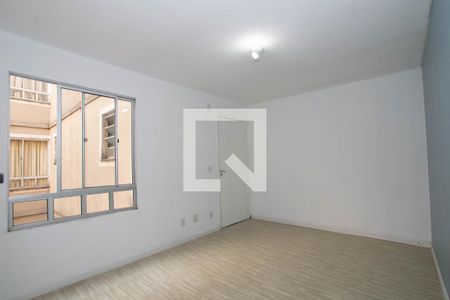 Sala de apartamento para alugar com 2 quartos, 45m² em Água Chata, Guarulhos
