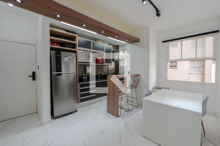 Sala/Cozinha de apartamento à venda com 1 quarto, 45m² em Consolação, São Paulo