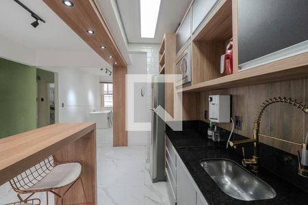 Sala/Cozinha de apartamento à venda com 1 quarto, 45m² em Consolação, São Paulo