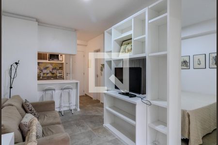 Sala de apartamento para alugar com 1 quarto, 32m² em Panamby, São Paulo