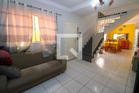 Sala  de casa à venda com 3 quartos, 230m² em Vila Lúcia, São Paulo