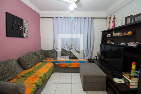 Sala  de casa à venda com 3 quartos, 230m² em Vila Lúcia, São Paulo