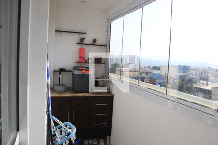 Varanda de apartamento para alugar com 2 quartos, 48m² em Jardim Flor da Montanha, Guarulhos