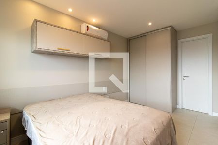 Quarto  de apartamento à venda com 1 quarto, 52m² em Petrópolis, Porto Alegre