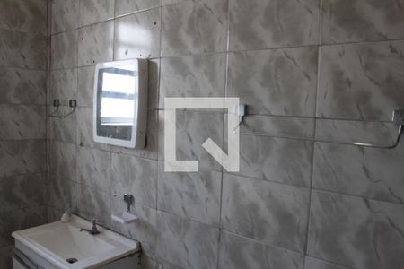 Banheiro de casa para alugar com 1 quarto, 40m² em Vila Celeste, São Paulo