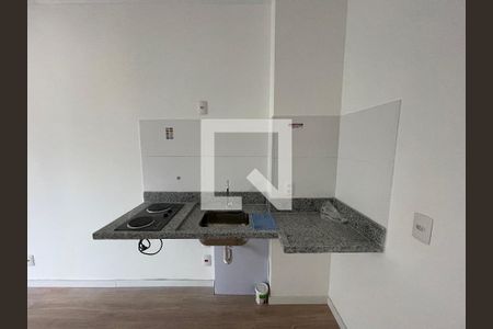 Cozinha de apartamento para alugar com 1 quarto, 31m² em Butantã, São Paulo
