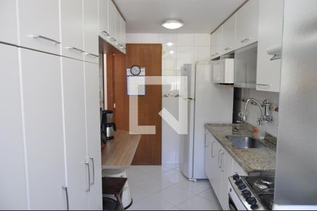 Cozinha  de apartamento à venda com 2 quartos, 65m² em Riachuelo, Rio de Janeiro