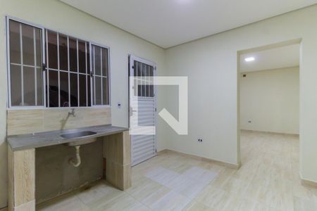 Cozinha de casa para alugar com 1 quarto, 30m² em Cambuci, São Paulo