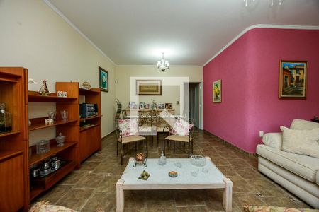 Sala de casa à venda com 3 quartos, 250m² em Vila Congonhas, São Paulo