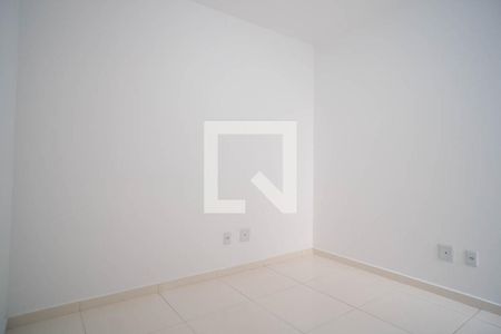 Quarto 1 de apartamento para alugar com 2 quartos, 38m² em Jardim Maringa, São Paulo