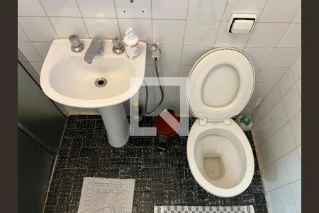 Banheiro de casa à venda com 3 quartos, 80m² em Barra Funda, São Paulo