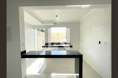 Sala/Cozinha de apartamento à venda com 2 quartos, 94m² em Planalto, Belo Horizonte