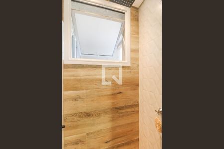 Apartamento à venda com 53m², 2 quartos e 1 vaga Apartamento à venda com 53m², 2 quartos e 1 vagaBanheiro