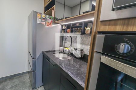 Apartamento à venda com 53m², 2 quartos e 1 vaga Apartamento à venda com 53m², 2 quartos e 1 vagaCozinha e Área de Serviço