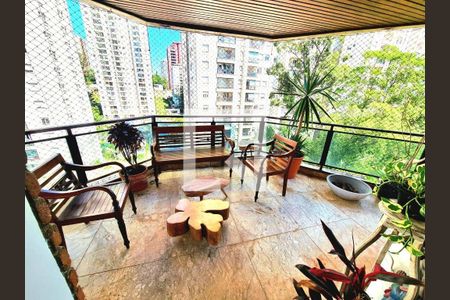 Apartamento à venda com 4 quartos, 198m² em Jardim Parque Morumbi, São Paulo