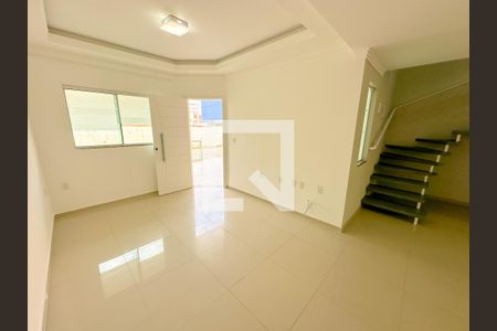 Sala de apartamento para alugar com 3 quartos, 108m² em Ingleses do Rio Vermelho, Florianópolis