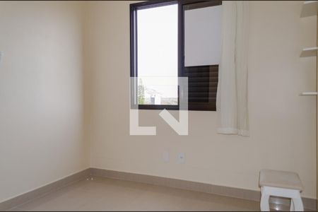 Quarto 01 de apartamento para alugar com 3 quartos, 120m² em João Paulo, Florianópolis