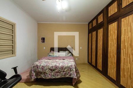 Casa para alugar com 277m², 5 quartos e NaN vagas Casa para alugar com 277m², 5 quartos e NaN vagasQuarto 1