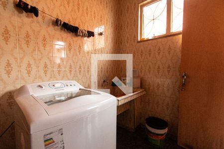 Casa para alugar com 277m², 5 quartos e NaN vagas Casa para alugar com 277m², 5 quartos e NaN vagasÁrea de Serviço