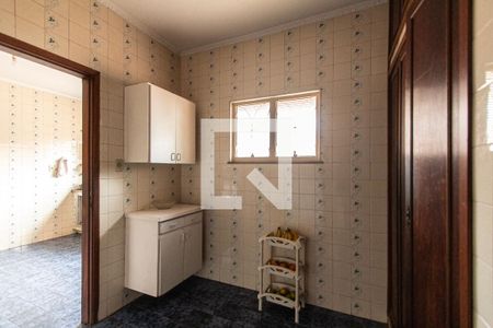 Casa para alugar com 277m², 5 quartos e NaN vagas Casa para alugar com 277m², 5 quartos e NaN vagasCozinha