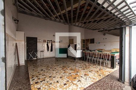 Casa para alugar com 277m², 5 quartos e NaN vagas Casa para alugar com 277m², 5 quartos e NaN vagasVagas de garagem