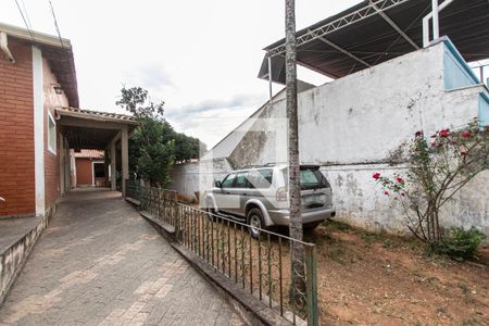 Casa para alugar com 277m², 5 quartos e NaN vagas Casa para alugar com 277m², 5 quartos e NaN vagasVagas de garagem